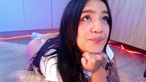 Valery Gonzales online show from April 2026 06:54:02 PM