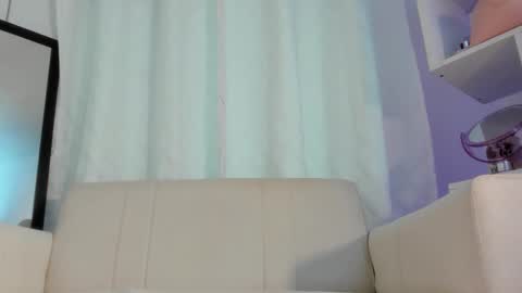 Snapshot of nezo_ chatting on October 2025 12:22:02 AM Angie Instagram angie julianac add me online show from October 2025 12:22:02 AM