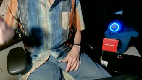 Snapshot of nfgwholoves2cum chatting on March 2026 01:39:02 AM NFG Nice Friendly Guy Dick online show from March 2026 01:39:02 AM