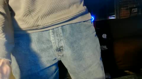 Snapshot of nfgwholoves2cum chatting on April 2026 02:50:02 AM NFG Nice Friendly Guy Dick online show from April 2026 02:50:02 AM