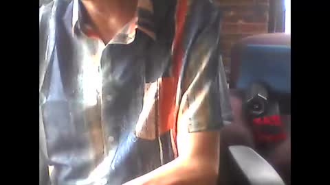 Snapshot of nfgwholoves2cum chatting on April 2026 05:31:02 PM NFG Nice Friendly Guy Dick online show from April 2026 05:31:02 PM