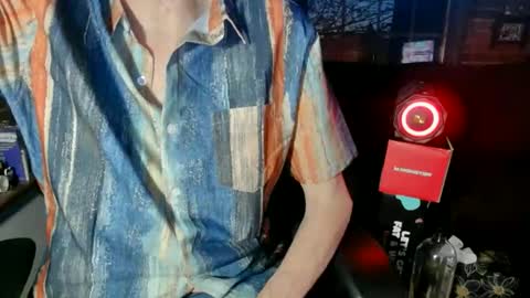 Snapshot of nfgwholoves2cum chatting on April 2026 12:19:01 AM NFG Nice Friendly Guy Dick online show from April 2026 12:19:01 AM