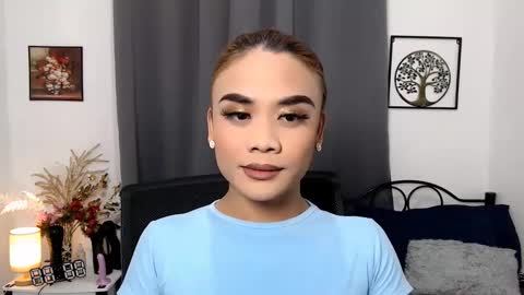 Snapshot of nhicolehollywood chatting on March 2025 10:52:02 PM hottie nicole online show from March 2025 10:52:02 PM