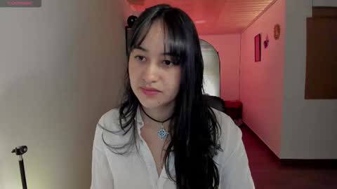 Nia online show from March 2026 02:23:02 PM