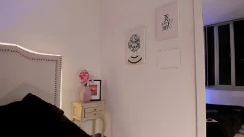 Nia Malkova online show from May 2026 09:06:01 AM