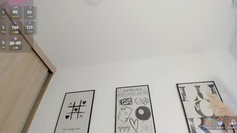 Nia online show from December 2025 01:19:01 PM