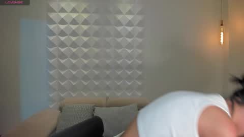 Call me Nia  online show from September 2025 01:49:02 AM