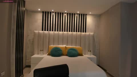 Call me Nia  online show from February 2026 07:10:01 PM