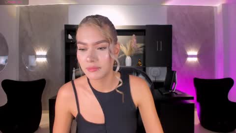 Call me Nia  online show from August 2026 06:33:02 PM
