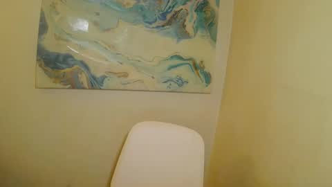 Snapshot of niccibaby chatting on March 2026 12:31:02 PM Nicci babyyy online show from March 2026 12:31:02 PM