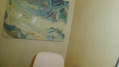 Snapshot of niccibaby chatting on March 2026 09:42:01 PM Nicci babyyy online show from March 2026 09:42:01 PM