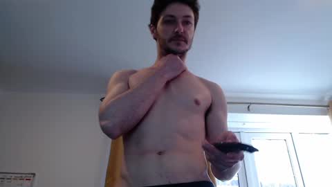 Snapshot of nice_2_meet_you chatting on February 2025 12:37:01 PM Riley online show from February 2025 12:37:01 PM