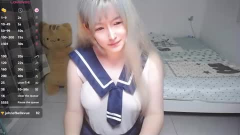 Snapshot of nice_belle chatting on July 2026 06:25:02 PM Belle online show from July 2026 06:25:02 PM