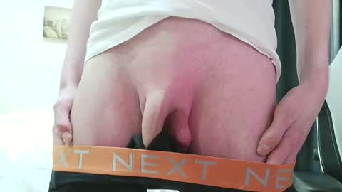 nice_dicknballs online show from February 2026 09:58:01 PM