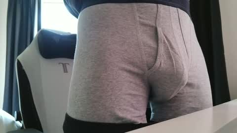 nice_dicknballs online show from May 2026 06:49:02 PM