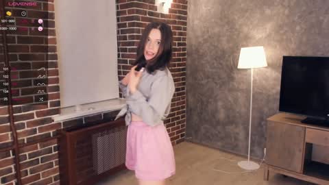 Alice  online show from January 2025 02:24:02 AM