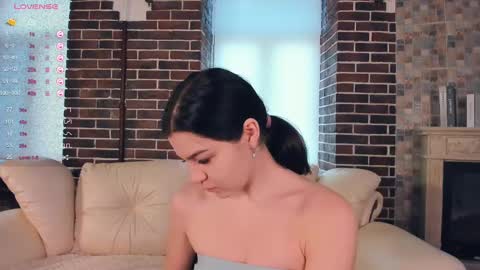 Alice  online show from February 2025 08:54:02 AM