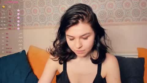 Alice  online show from February 2025 01:40:01 PM