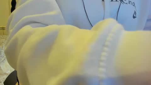 Snapshot of nicebrown chatting on February 2025 12:17:01 PM Sfora online show from February 2025 12:17:01 PM