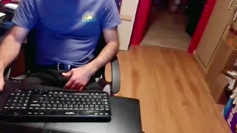 nicecck24 online show from September 2025 04:06:01 AM