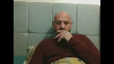 Snapshot of nicecock4u1979 chatting on March 2025 09:21:01 AM hot builder online show from March 2025 09:21:01 AM