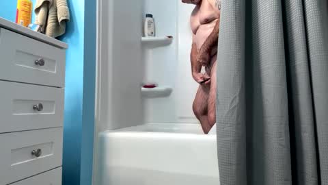 Snapshot of nicecurvedone chatting on January 2025 10:05:01 PM NiceCurvedOne online show from January 2025 10:05:01 PM