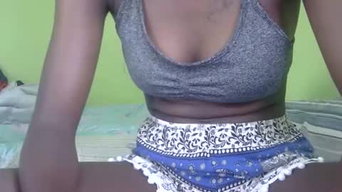 Snapshot of nicegirl200 chatting on March 2026 10:21:02 AM nicegirl200 online show from March 2026 10:21:02 AM