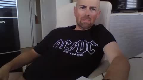 niceguydate online show from April 2026 12:58:02 PM