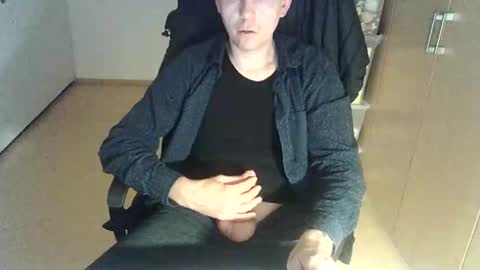 Snapshot of niceguyflo chatting on October 2025 02:02:05 AM NiceGuyFlo online show from October 2025 02:02:05 AM