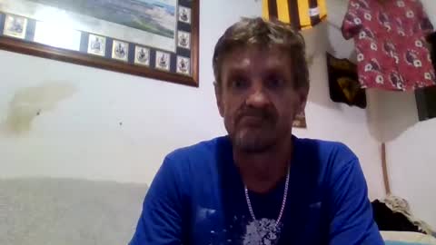 Snapshot of niceozziecockxxx chatting on November 2025 01:27:02 AM Sexiishaine online show from November 2025 01:27:02 AM