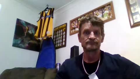 Snapshot of niceozziecockxxx chatting on November 2025 03:07:01 AM Sexiishaine online show from November 2025 03:07:01 AM