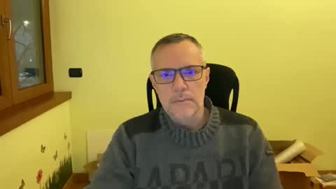 Andrew online show from December 2025 06:20:02 AM