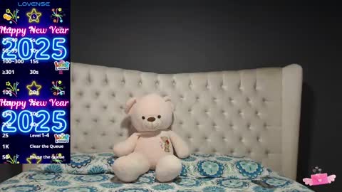 Nichole online show from January 2025 11:48:01 AM