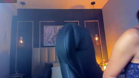 Nichole online show from February 2025 11:42:02 AM