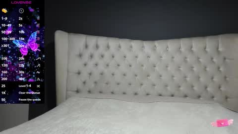 Nichole online show from September 2025 10:50:01 AM