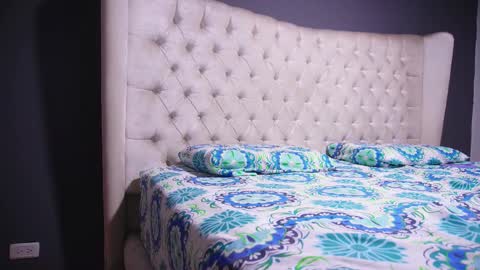 Nichole online show from October 2025 11:14:02 AM