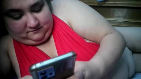 Snapshot of nicholle chatting on December 2025 10:26:02 PM Nicholle online show from December 2025 10:26:02 PM