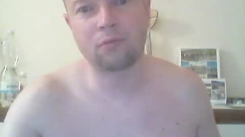 Snapshot of nick1990b chatting on April 2026 05:51:01 PM nick1990b online show from April 2026 05:51:01 PM