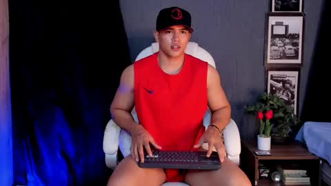 nick fenix online show from September 2025 05:12:01 AM