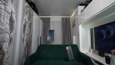 nick_howlenxx online show from January 2026 03:28:01 PM