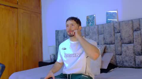 nick_moss_ online show from March 2026 01:06:02 PM