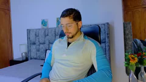 nick_moss_ online show from March 2026 10:52:01 AM