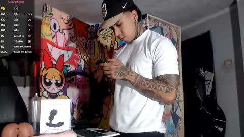 Nickhot0609 online show from February 2025 09:43:02 PM