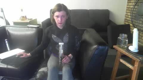 Snapshot of nickie42082 chatting on February 2025 07:37:02 AM nickie42082 online show from February 2025 07:37:02 AM