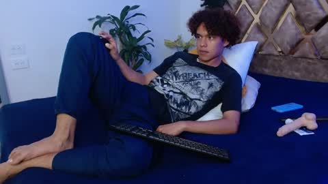 Snapshot of nickolas_moon chatting on December 2024 11:38:02 PM Nickolas Muoz online show from December 2024 11:38:02 PM