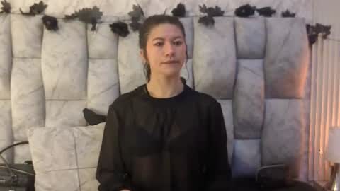 nickollsaenz online show from July 2026 03:45:02 AM
