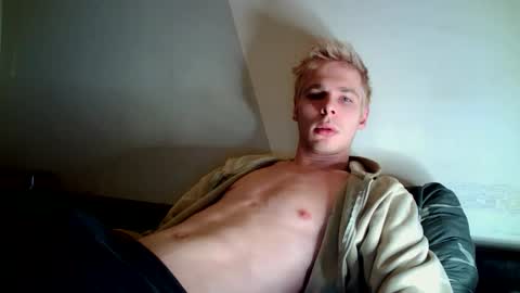 Nick online show from November 2025 07:38:02 PM