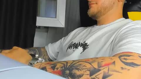 nicktattoomaster online show from May 2026 06:37:02 PM
