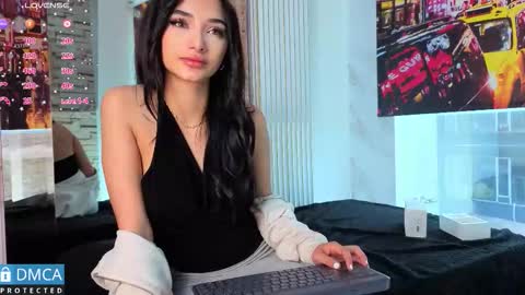 NICKY online show from September 2025 07:40:02 PM