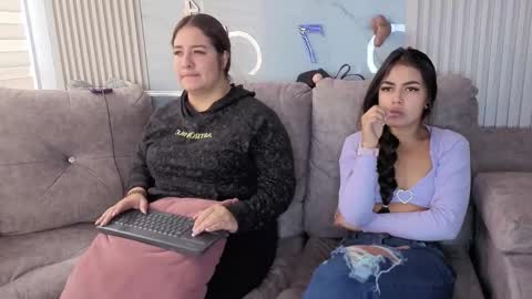 Snapshot of nicky_as chatting on December 2025 02:01:01 PM nicky_as online show from December 2025 02:01:01 PM